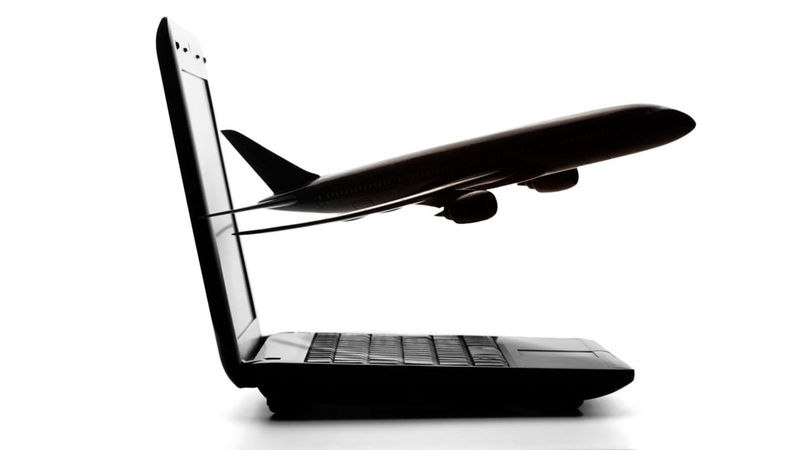 Illustration for article titled How to Book Travel Online for Less